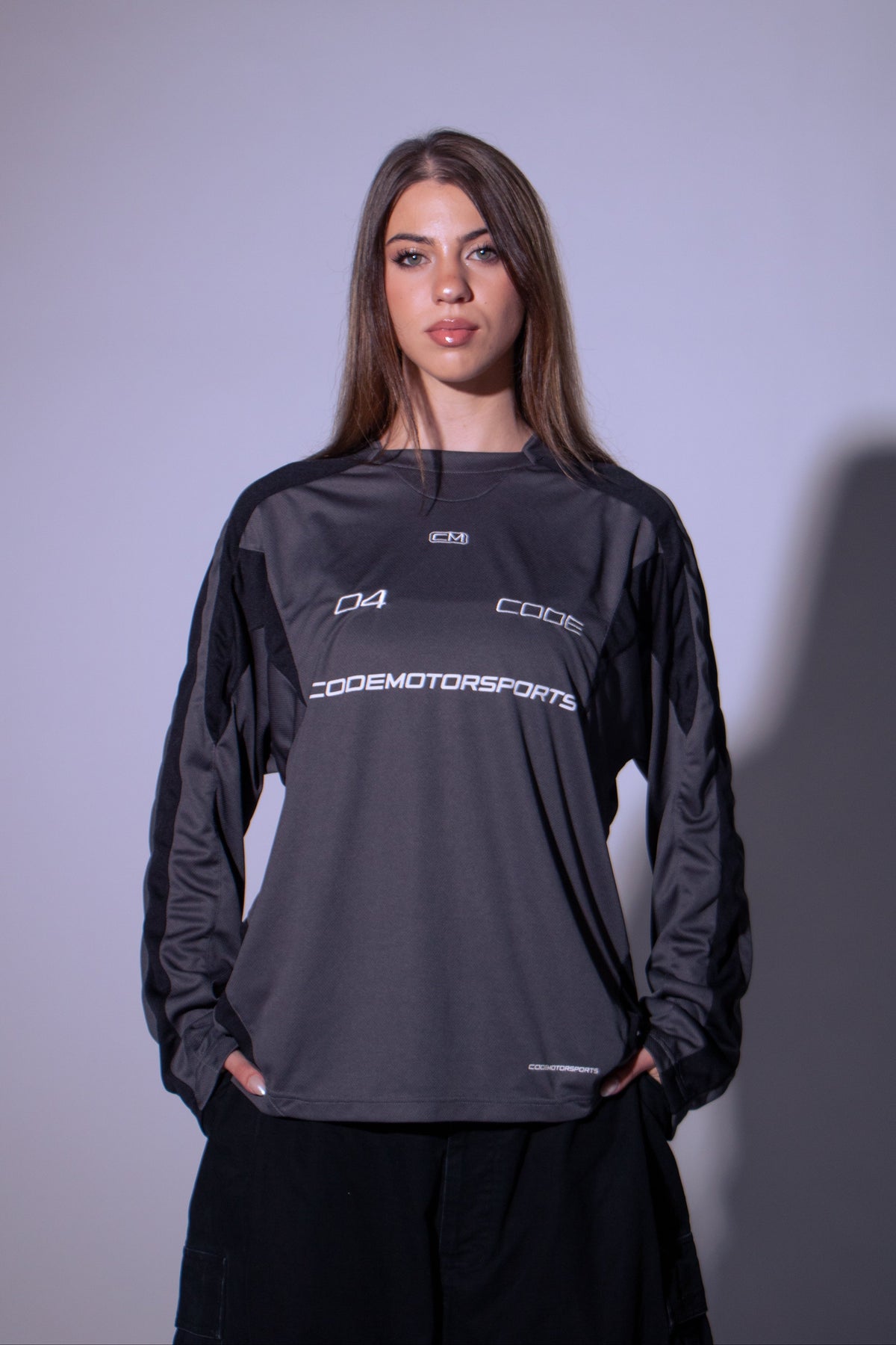 CODE 04 PANELED JERSEY GREY