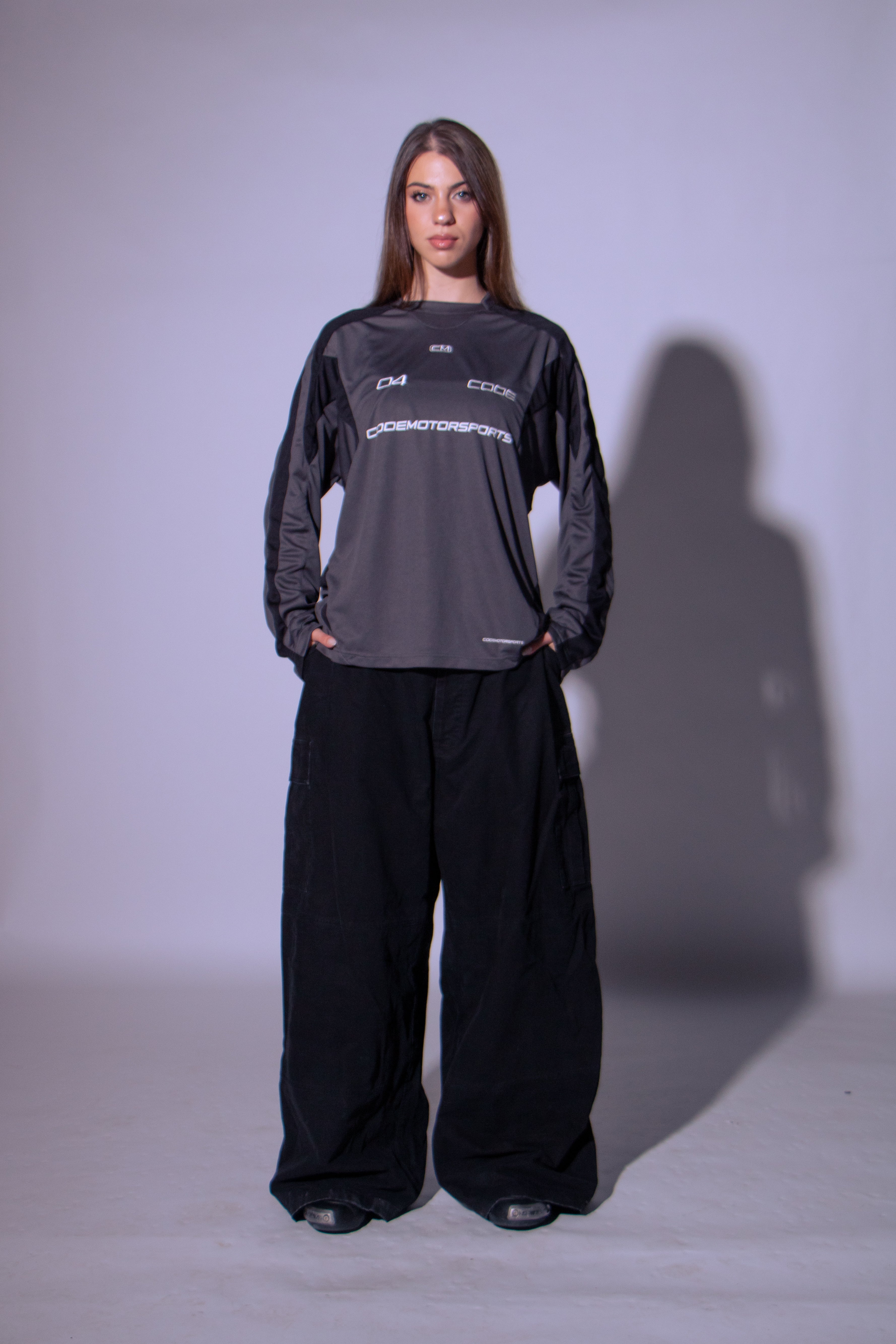 CODE 04 PANELED JERSEY GREY