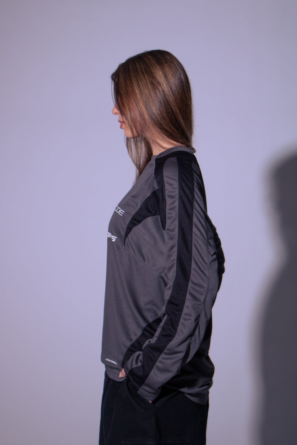 CODE 04 PANELED JERSEY GREY