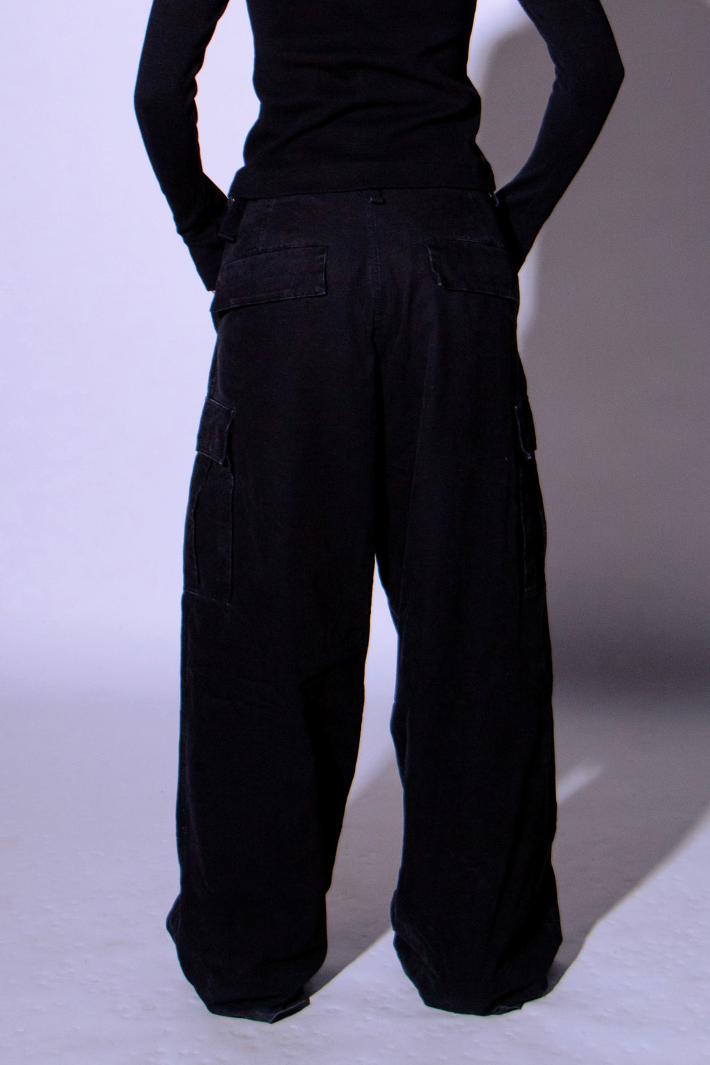 CODE 04 BAGGY CARGO PANTS