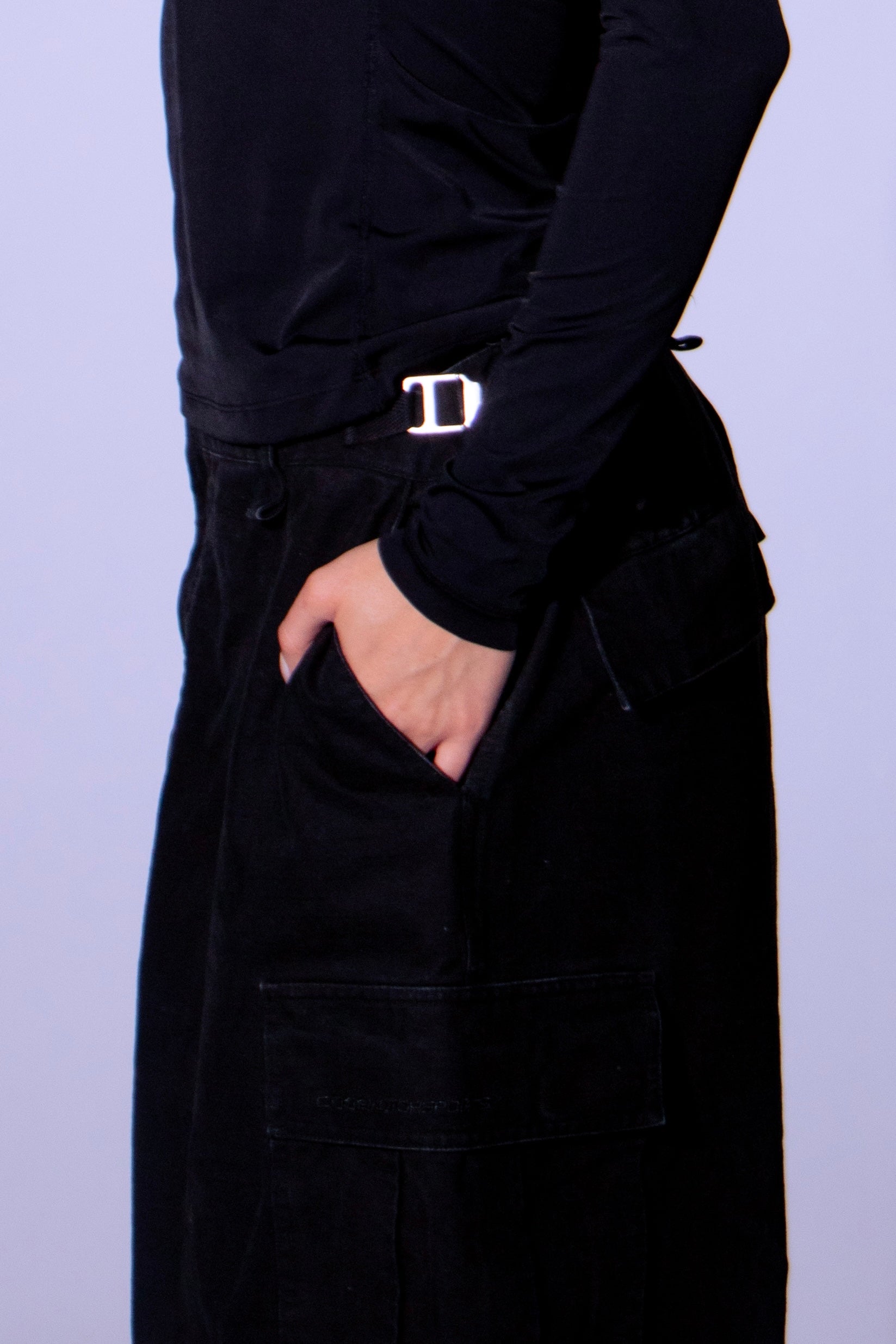 CODE 04 BAGGY CARGO PANTS